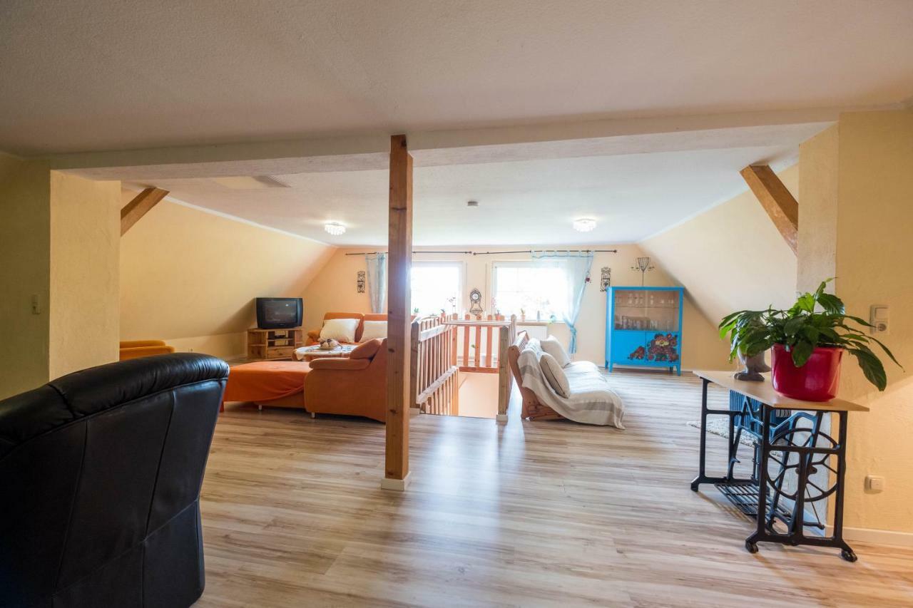 Ferienhaus Hospodarz Schimm Екстер'єр фото
