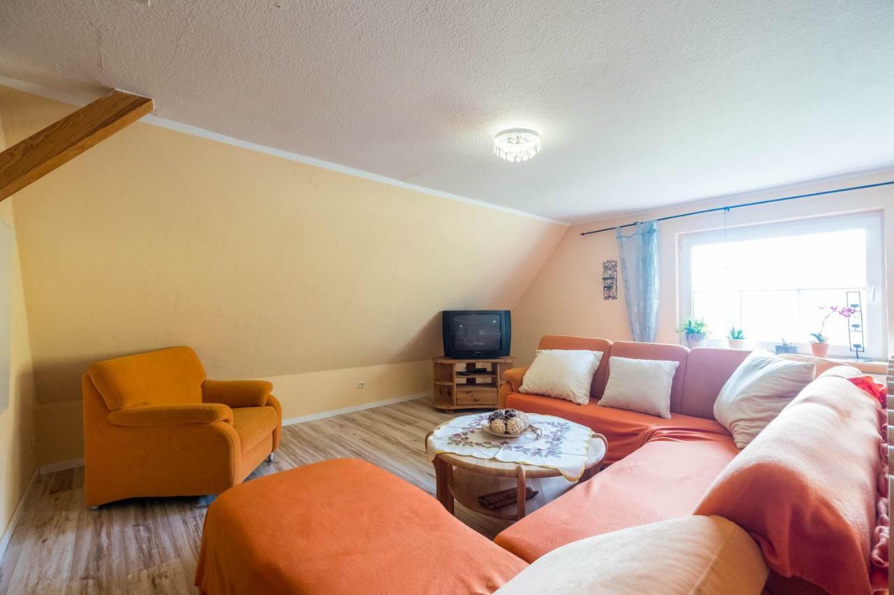 Ferienhaus Hospodarz Schimm Екстер'єр фото
