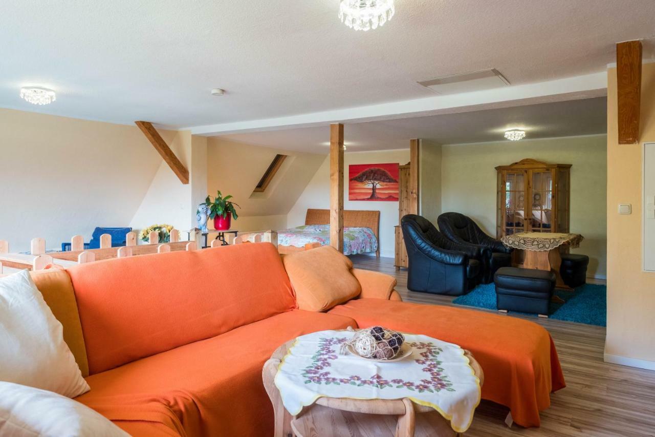 Ferienhaus Hospodarz Schimm Екстер'єр фото